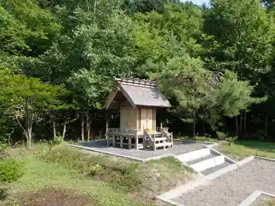 二見湖畔神社の本殿・本堂