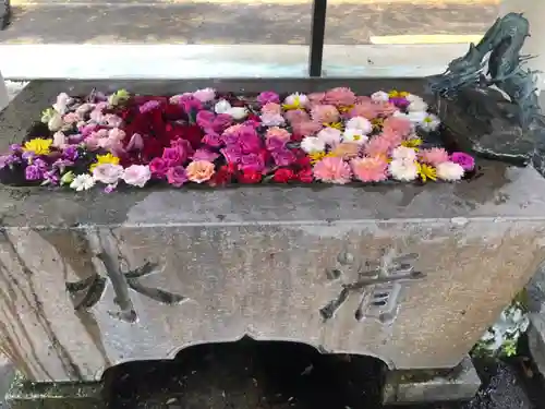 六所宮の手水舎