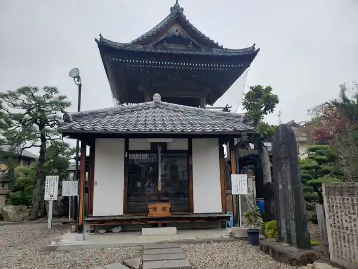 千代神社の本殿・本堂