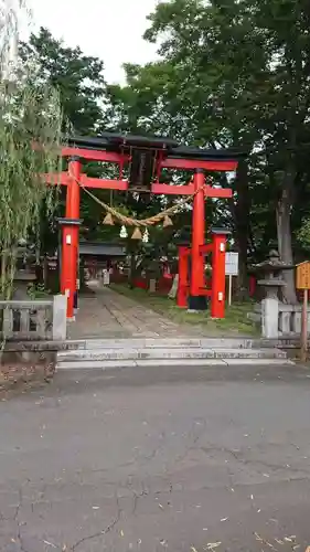 生島足島神社の鳥居