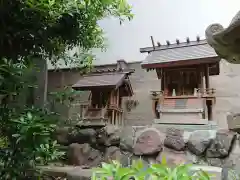 八白龍神社の末社