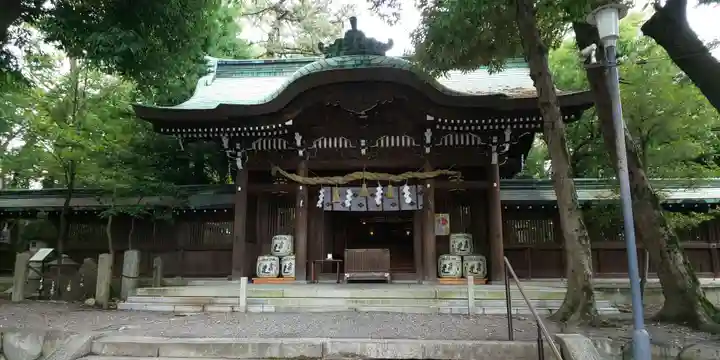 堤治神社の本殿・本堂