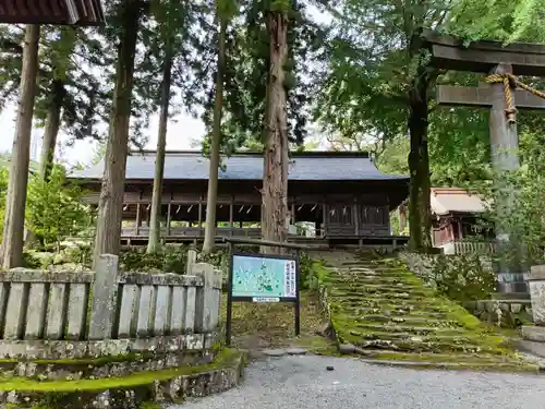 諏訪大社上社前宮のその他建物