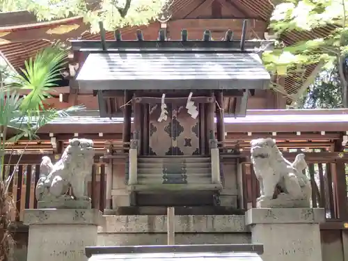 若宮八幡社の末社・摂社