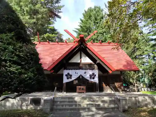 帯廣神社の本殿