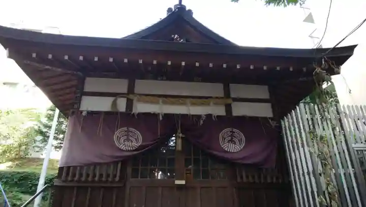 出世稲荷神社(春日稲荷神社)の本殿・本堂