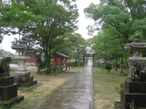 鎮懐石八幡宮の建物その他