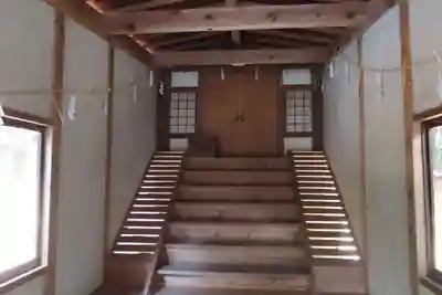 築山神社の本殿・本堂