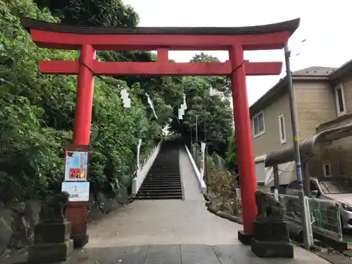 富岡八幡宮の鳥居