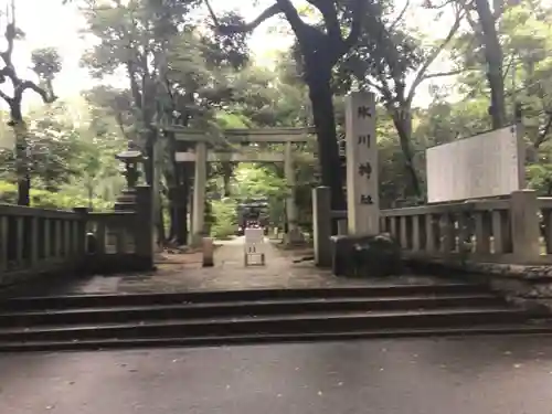 赤坂氷川神社の鳥居