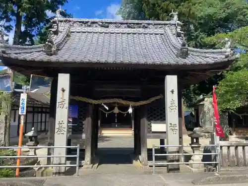 三島神社の山門