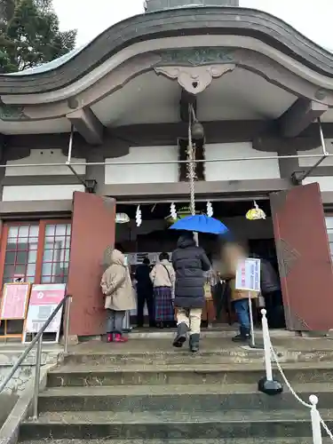 新川神社の本殿・本堂