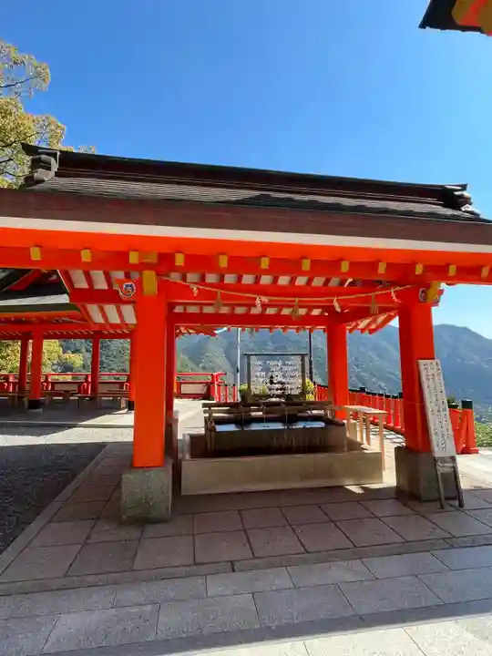 熊野那智大社の手水舎