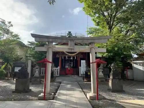 （芝生）浅間神社の鳥居