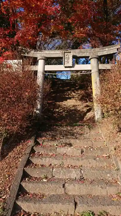八幡神社の鳥居