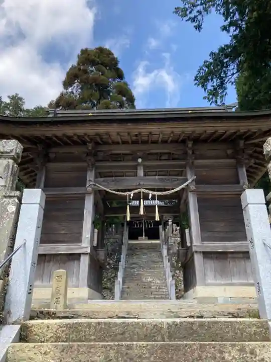 一之宮神社の山門・神門