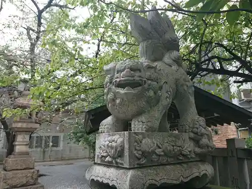 元三島神社の狛犬