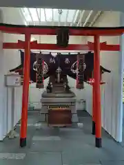 歌舞伎稲荷神社の鳥居