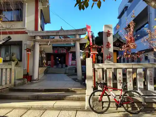 吉原神社の鳥居