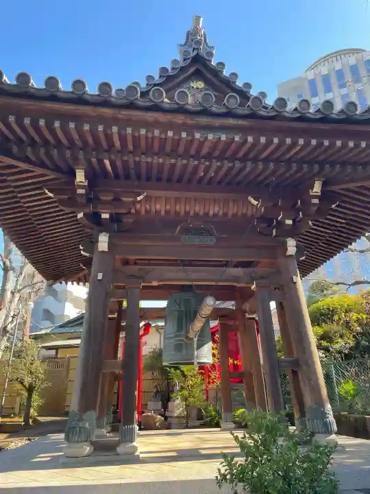 室泉寺の{uncategorized: "未分類", other: "その他", undefined: "問題あり", building: "その他建物", grave: "お墓", sacred_gate: "鳥居", guardian: "狛犬", statue: "像", buddha: "仏像", history: "歴史", nature: "自然", garden: "庭園", animal: "動物", pagoda: "塔", temizu: "手水舎", mountain_gate: "山門・神門", sanctuary: "本殿・本堂", subordinate: "末社・摂社", art: "芸術", scenery: "景色", jizo: "地蔵", ema: "絵馬", goshuin: "御朱印", omikuji: "おみくじ", items: "授与品その他", amulet: "お守り", goshuincho: "御朱印帳", eats: "食事", festival: "お祭り", votive_dance: "神楽", shichigosan: "七五三参", wedding: "結婚式", experience: "体験その他", initially: "初詣", around: "周辺", anti_infection: "感染症対策"}