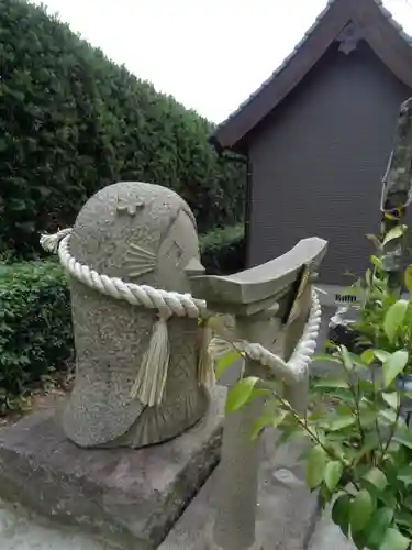 大宮神社の像