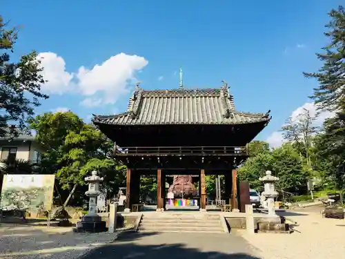 八事山 興正寺の山門・神門