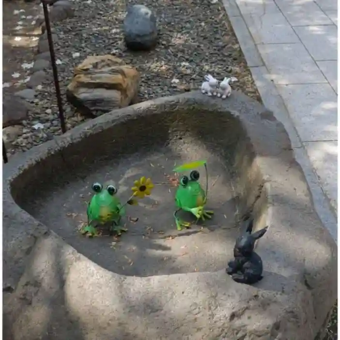 彌彦神社 (伊夜日子神社)の手水舎