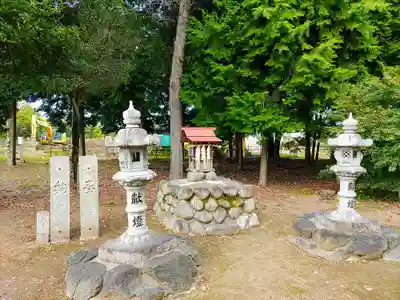 八王子社の末社・摂社