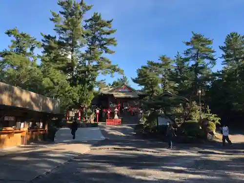 月讀神社の庭園