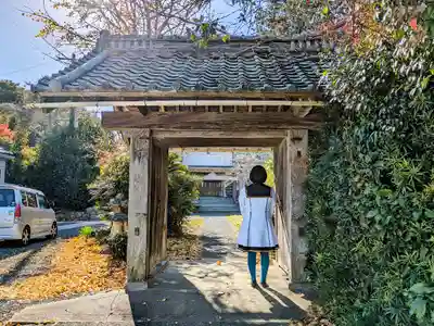 妙泰寺の山門・神門