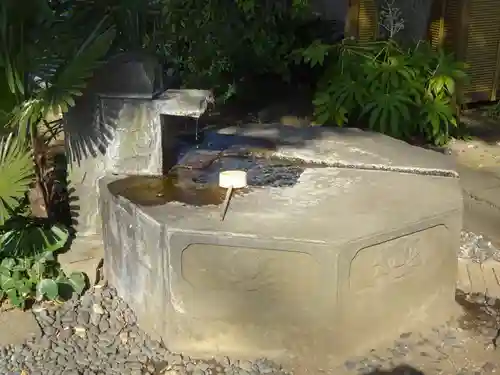 宗仲寺の手水舎