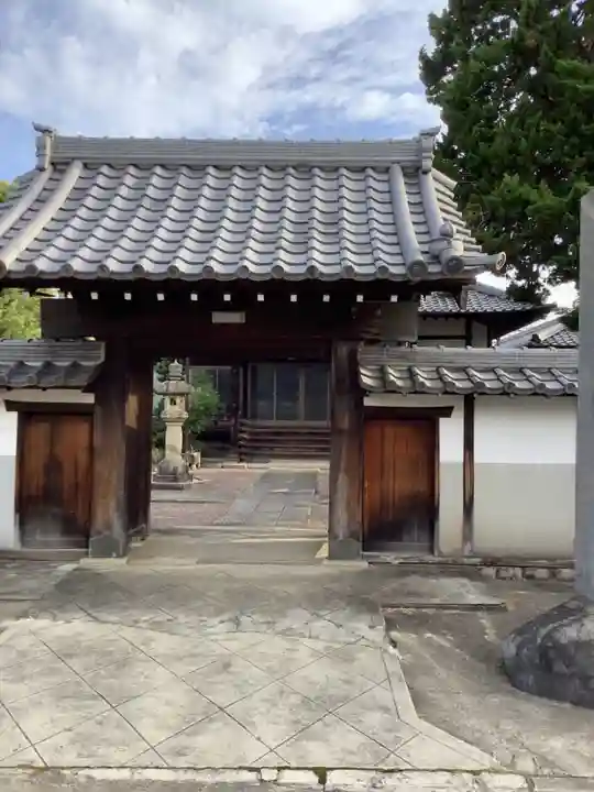 正久寺の山門・神門