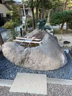 倶利加羅不動寺の手水舎