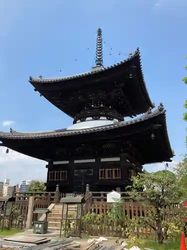 愛染堂勝鬘院の本殿・本堂