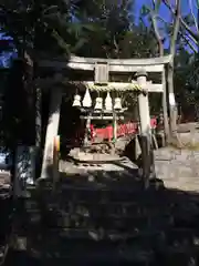 三蔵稲荷神社の鳥居