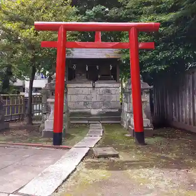 鎧神社の鳥居
