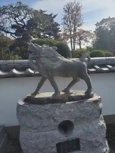 赤城大教会赤城寺の狛犬