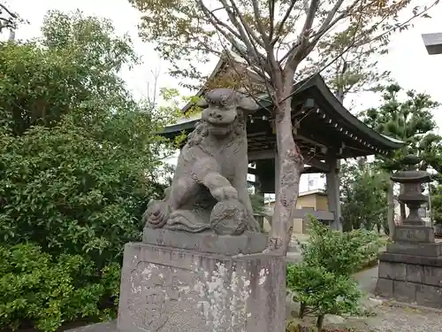 柄沢神社の狛犬