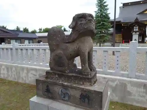 美瑛神社の狛犬