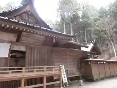 御岩神社の本殿・本堂