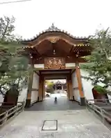 東光寺の山門・神門