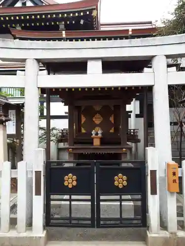 鳥越神社の末社