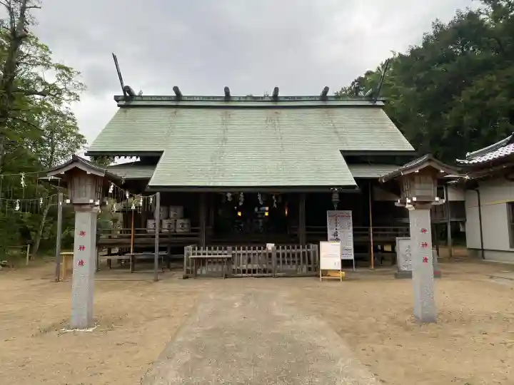 鎌数伊勢大神宮の{uncategorized: "未分類", other: "その他", undefined: "問題あり", building: "その他建物", grave: "お墓", sacred_gate: "鳥居", guardian: "狛犬", statue: "像", buddha: "仏像", history: "歴史", nature: "自然", garden: "庭園", animal: "動物", pagoda: "塔", temizu: "手水舎", mountain_gate: "山門・神門", sanctuary: "本殿・本堂", subordinate: "末社・摂社", art: "芸術", scenery: "景色", jizo: "地蔵", ema: "絵馬", goshuin: "御朱印", omikuji: "おみくじ", items: "授与品その他", amulet: "お守り", goshuincho: "御朱印帳", eats: "食事", festival: "お祭り", votive_dance: "神楽", shichigosan: "七五三参", wedding: "結婚式", experience: "体験その他", initially: "初詣", around: "周辺", anti_infection: "感染症対策"}