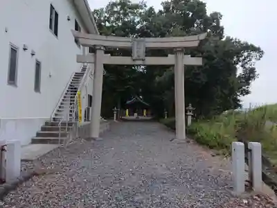 三明神社(神領町)の鳥居