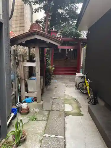 徳永稲荷大明神の本殿・本堂