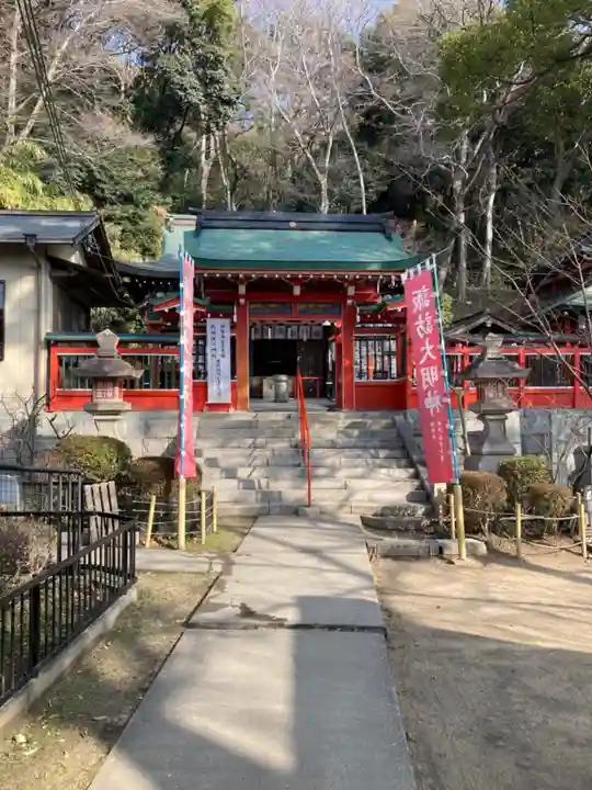 諏訪神社・諏訪山稲荷神社の本殿・本堂