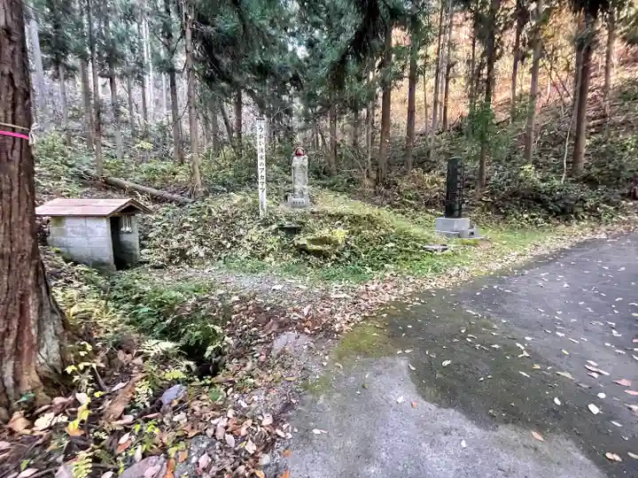 左下り観音堂(福島県)