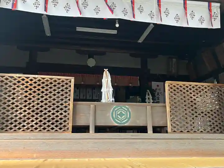 艮神社の{uncategorized: "未分類", other: "その他", undefined: "問題あり", building: "その他建物", grave: "お墓", sacred_gate: "鳥居", guardian: "狛犬", statue: "像", buddha: "仏像", history: "歴史", nature: "自然", garden: "庭園", animal: "動物", pagoda: "塔", temizu: "手水舎", mountain_gate: "山門・神門", sanctuary: "本殿・本堂", subordinate: "末社・摂社", art: "芸術", scenery: "景色", jizo: "地蔵", ema: "絵馬", goshuin: "御朱印", omikuji: "おみくじ", items: "授与品その他", amulet: "お守り", goshuincho: "御朱印帳", eats: "食事", festival: "お祭り", votive_dance: "神楽", shichigosan: "七五三参", wedding: "結婚式", experience: "体験その他", initially: "初詣", around: "周辺", anti_infection: "感染症対策"}