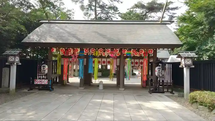 櫻木神社の山門・神門