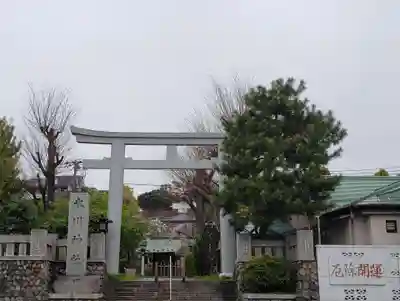 新宿下落合氷川神社の鳥居